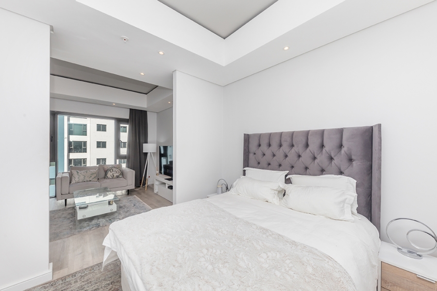 To Let 1 Bedroom Property for Rent in Foreshore Western Cape